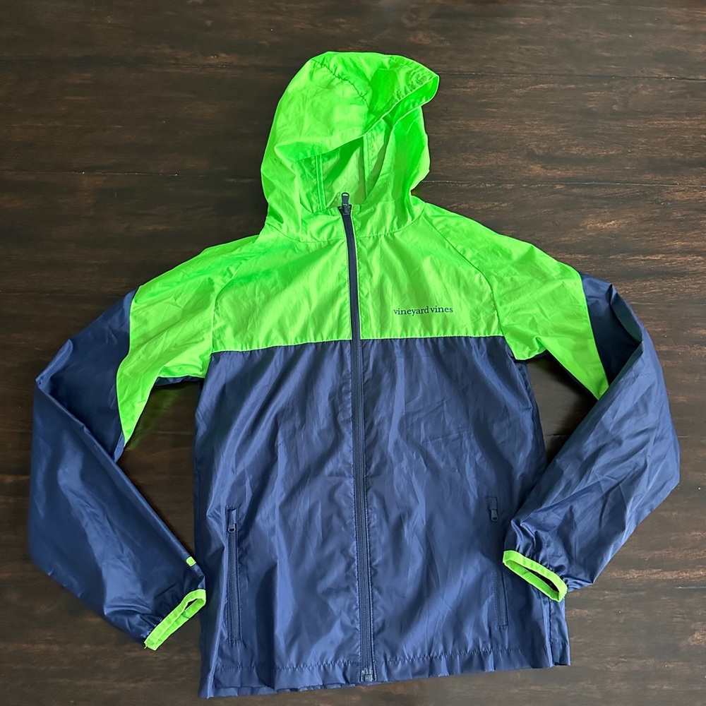 EUC Vineyard Vines Packable Windbreaker